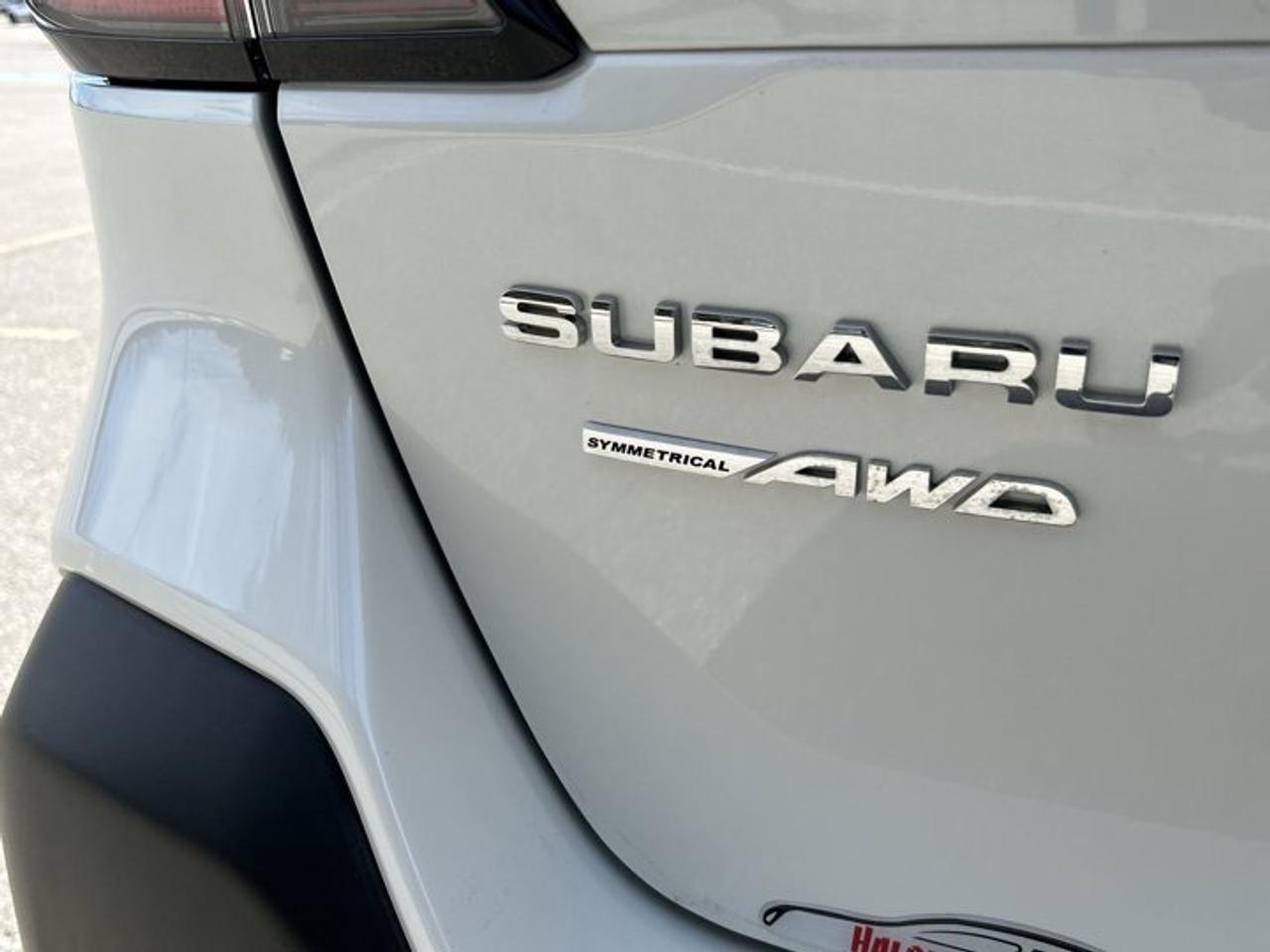 2023 Subaru Outback Limited AWD | Leather Seats | Heated Seats | Accident Free Photo