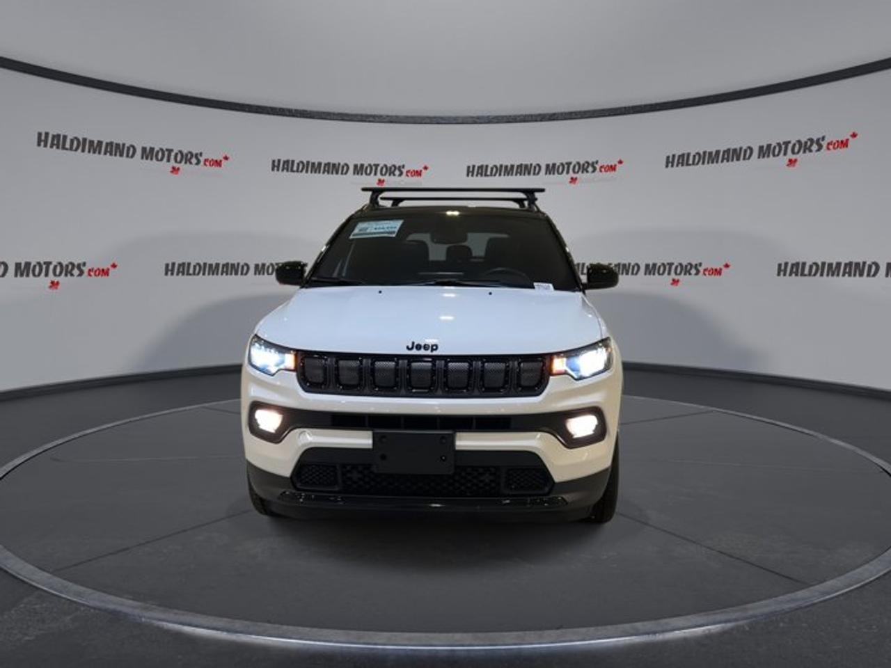2022 Jeep Compass Altitude 4x4 Photo