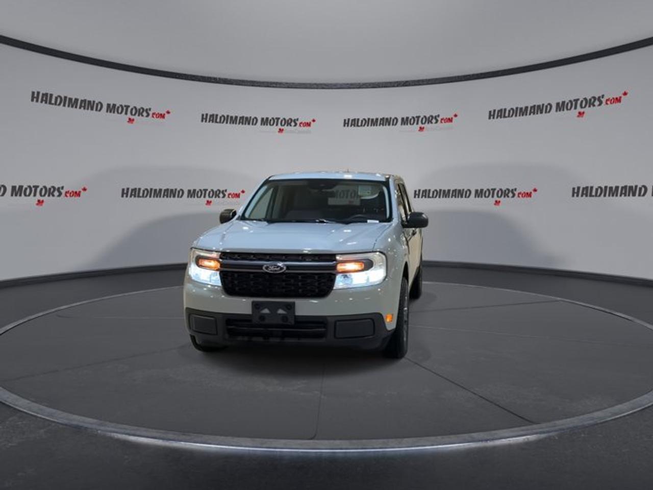 2023 Ford Maverick XLT Photo