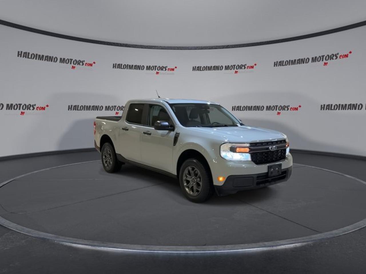 2023 Ford Maverick XLT Photo