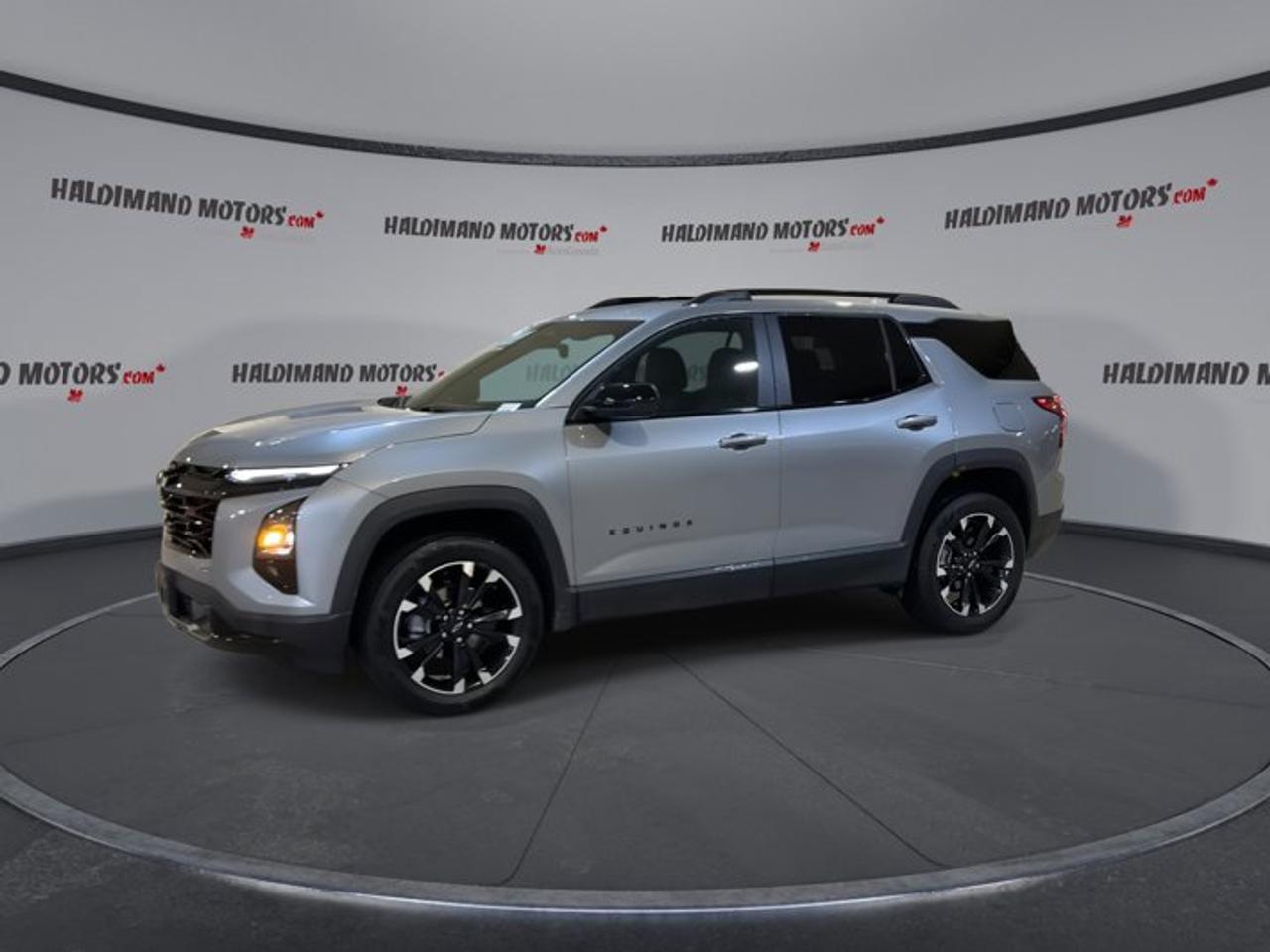 2025 Chevrolet Equinox RS AWD Photo3