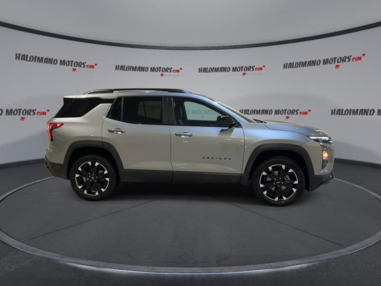 2025 Chevrolet Equinox RS AWD Photo