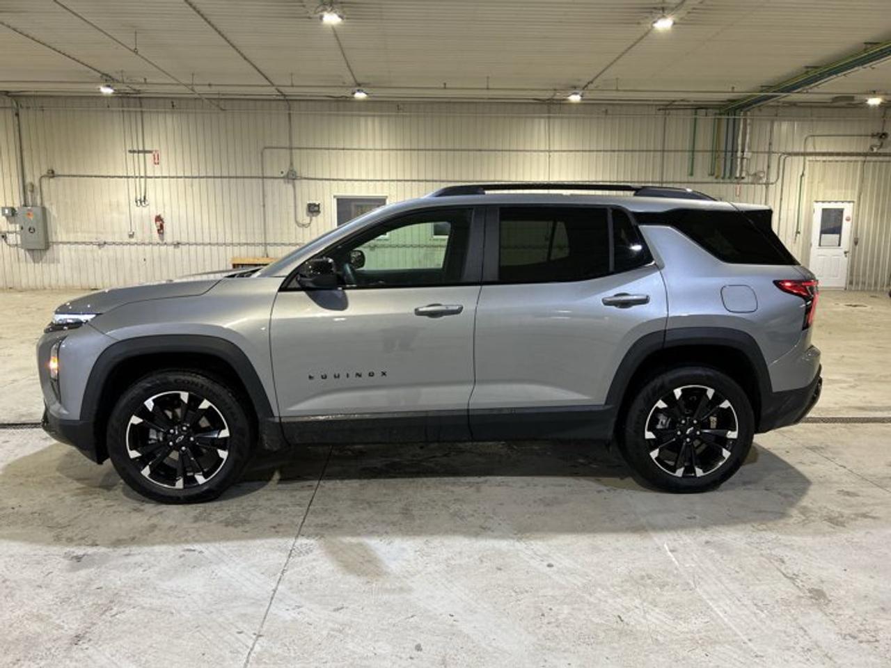 2025 Chevrolet Equinox RS AWD Photo