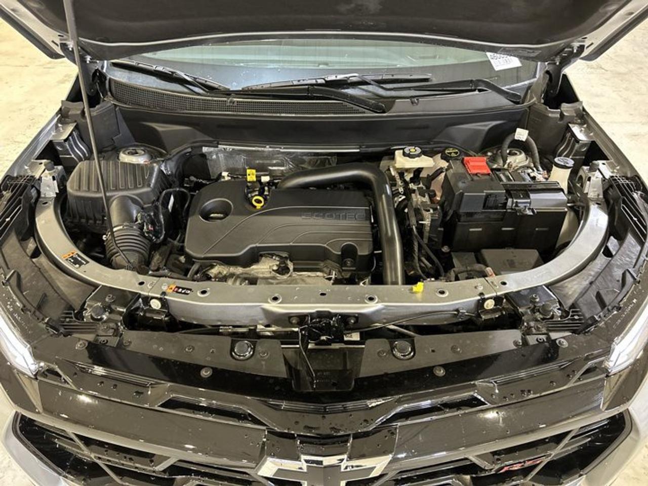 2025 Chevrolet Equinox RS AWD Photo