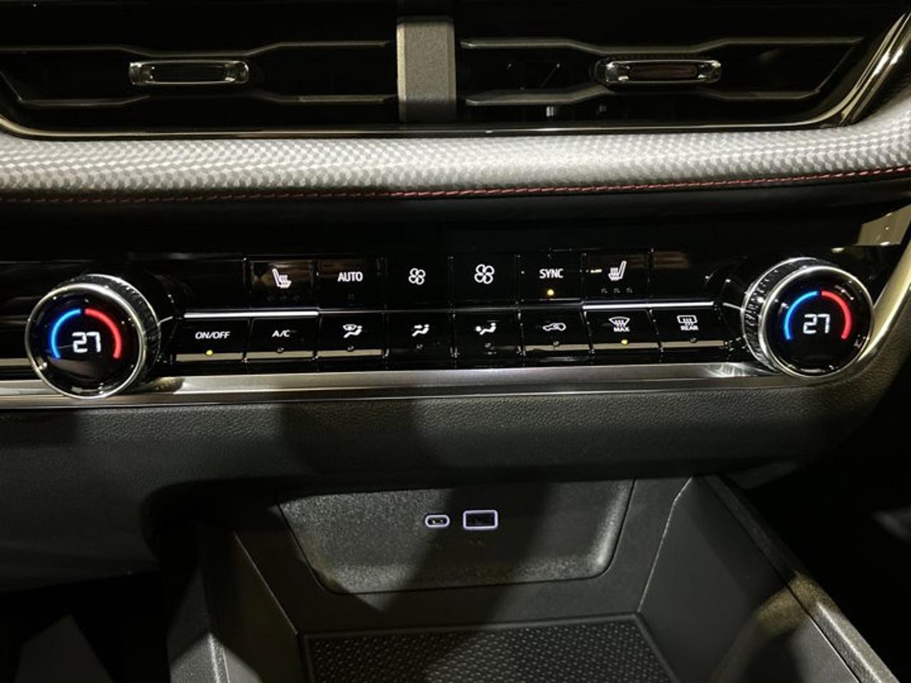 2025 Chevrolet Equinox RS AWD Photo