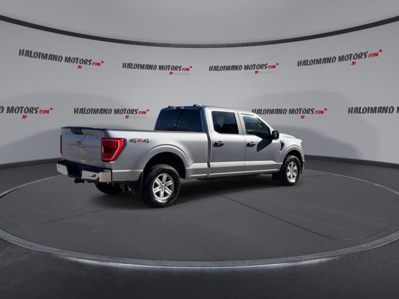 2022 Ford F-150 XLT SuperCrew 6.5' Box 4wd Photo