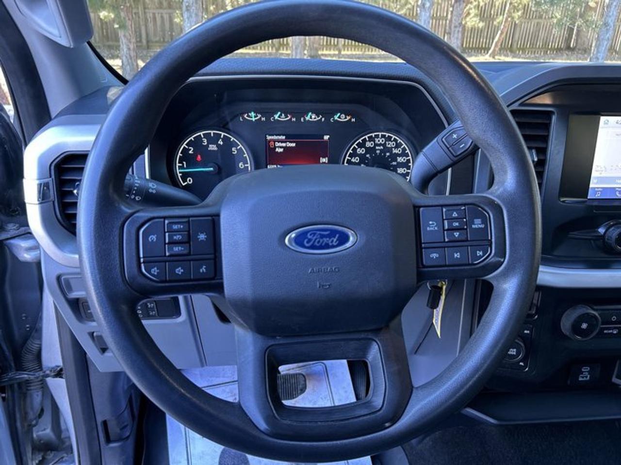 2022 Ford F-150 XLT SuperCrew 6.5' Box 4wd Photo