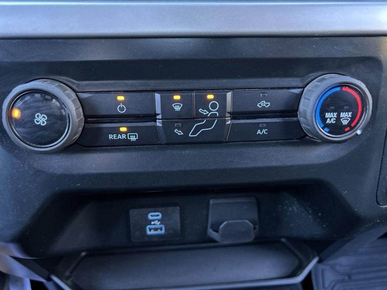 2022 Ford F-150 XLT SuperCrew 6.5' Box 4wd Photo