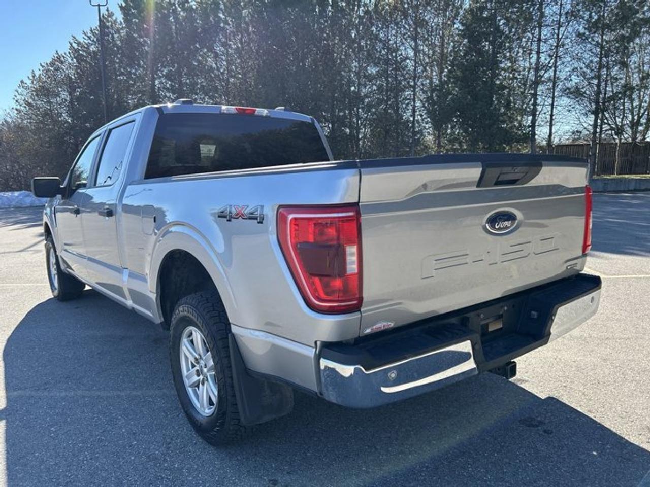 2022 Ford F-150 XLT SuperCrew 6.5' Box 4wd Photo