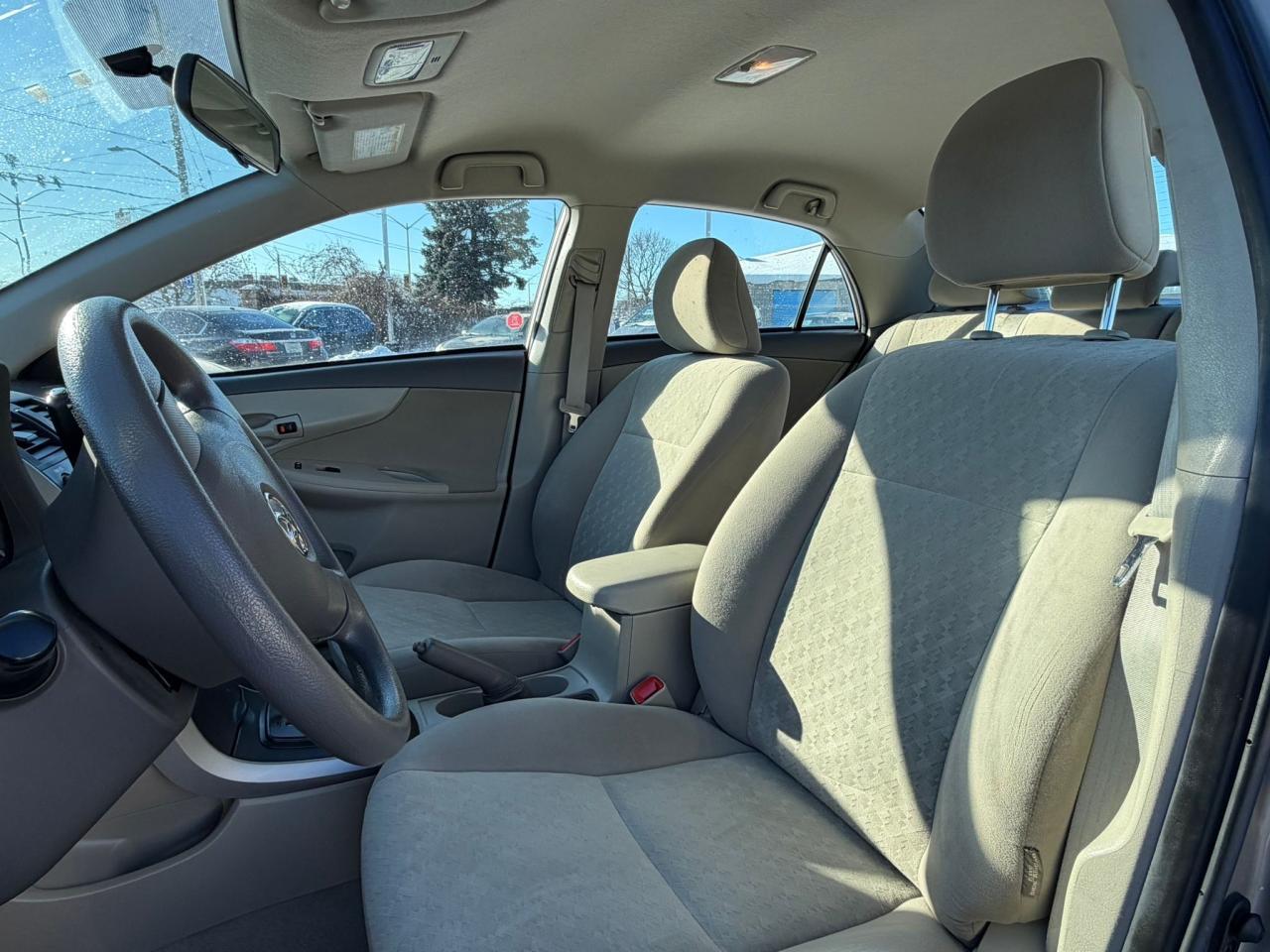 2009 Toyota Corolla S Photo