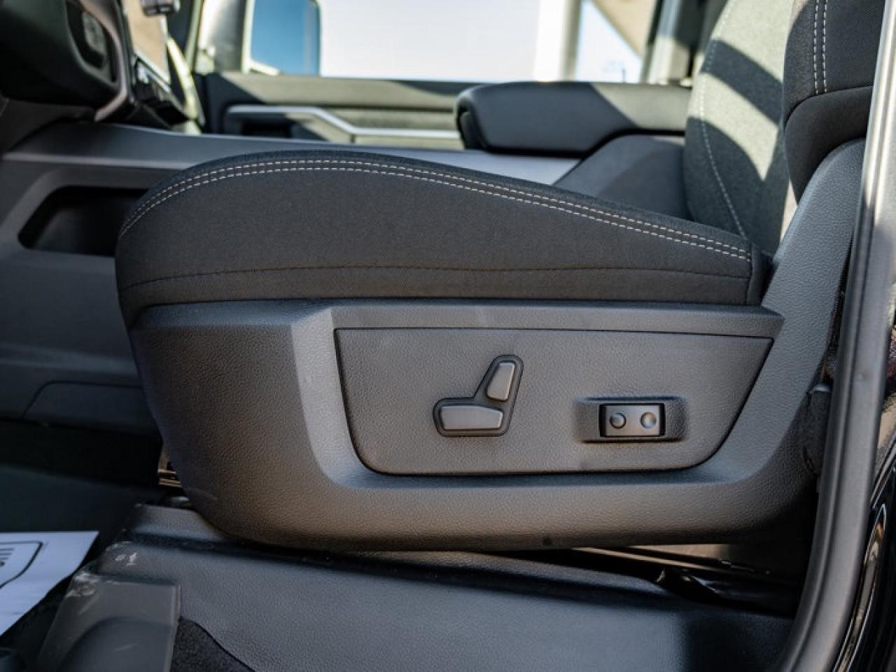 2026 RAM 2500 Big Horn Photo