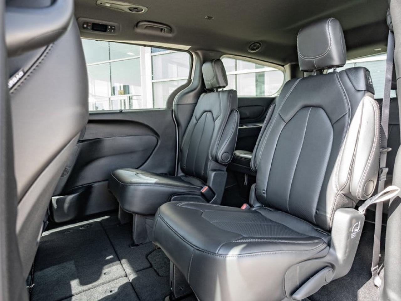 2026 Dodge Grand Caravan SXT Photo