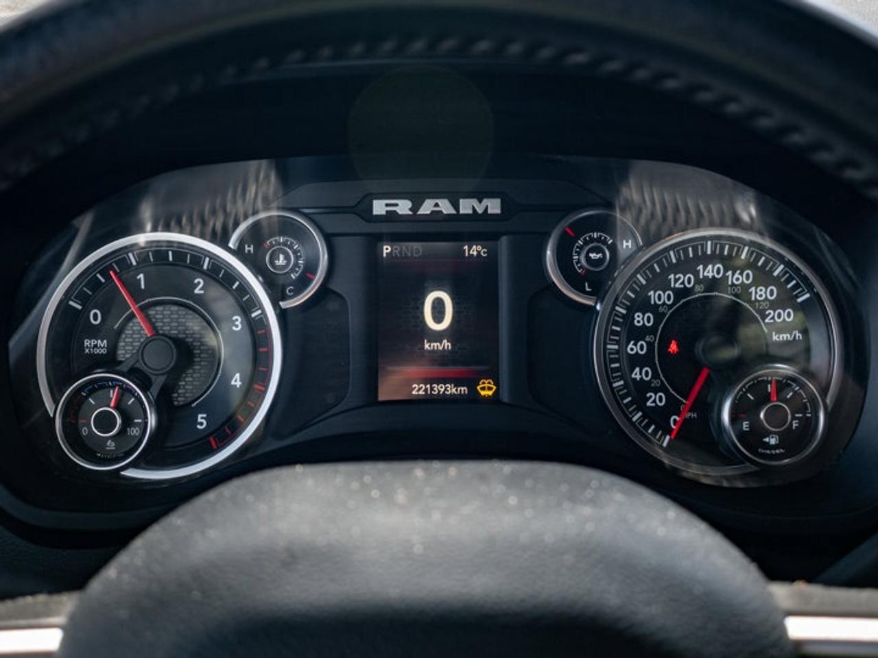 2022 RAM 2500 Big Horn Photo3