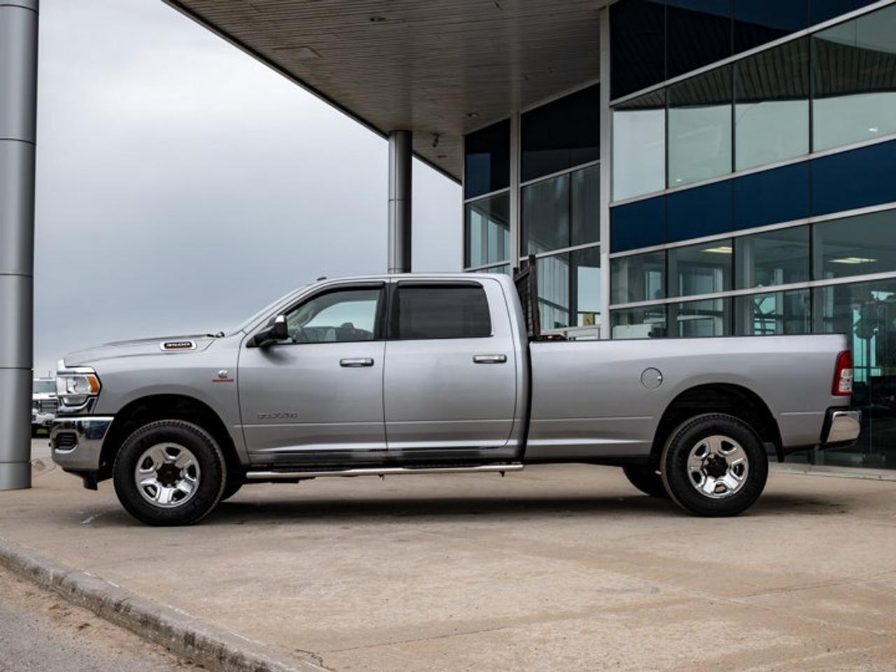 2019 RAM 3500 Big Horn Photo