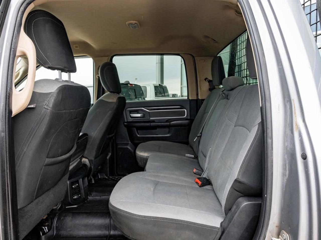 2019 RAM 3500 Big Horn Photo