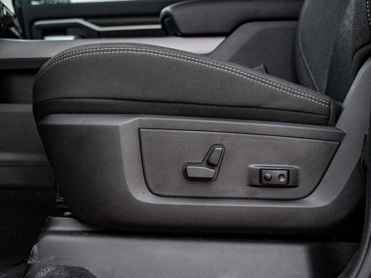 2026 RAM 2500 Big Horn Photo