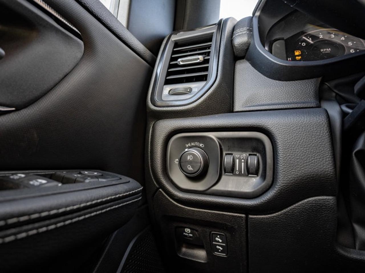 2026 RAM 1500 SPORT Photo