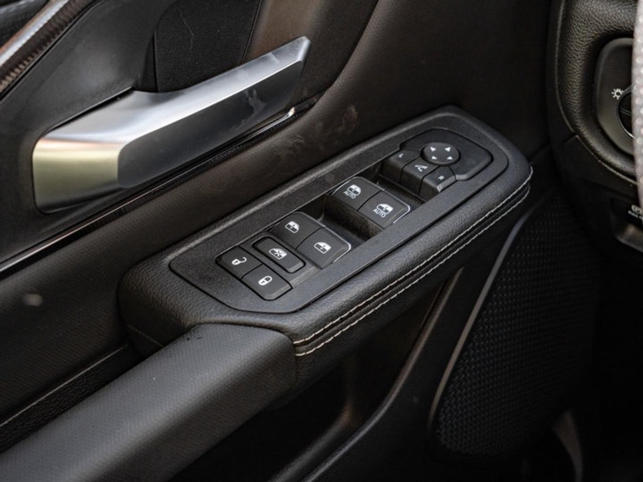 2026 RAM 1500 SPORT Photo