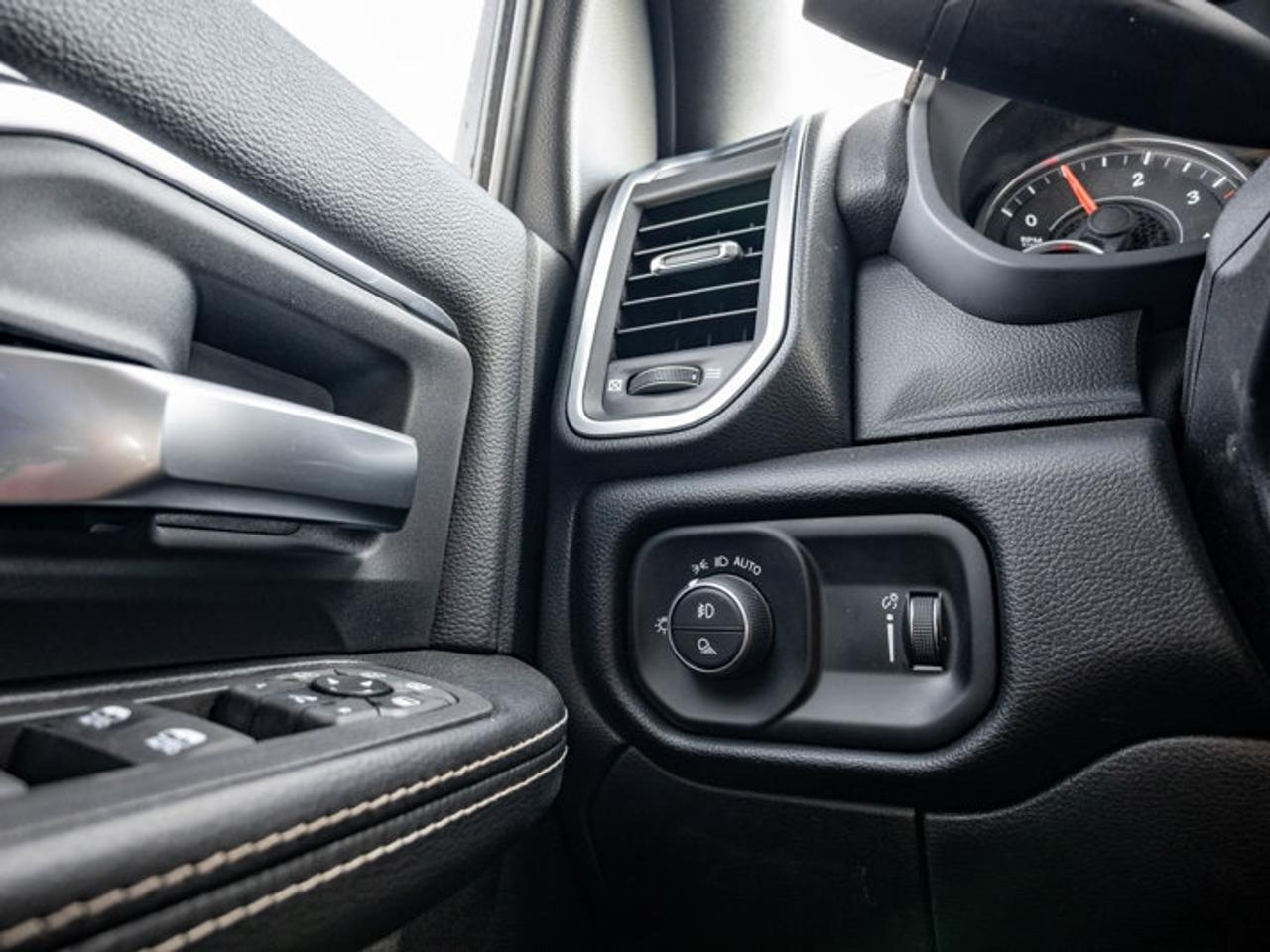 2025 RAM 2500 Big Horn Photo