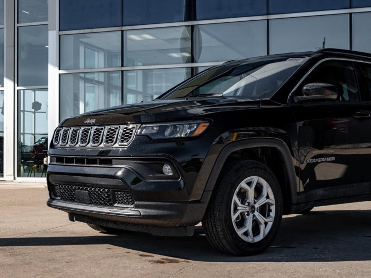 2026 Jeep Compass NORTH Photo