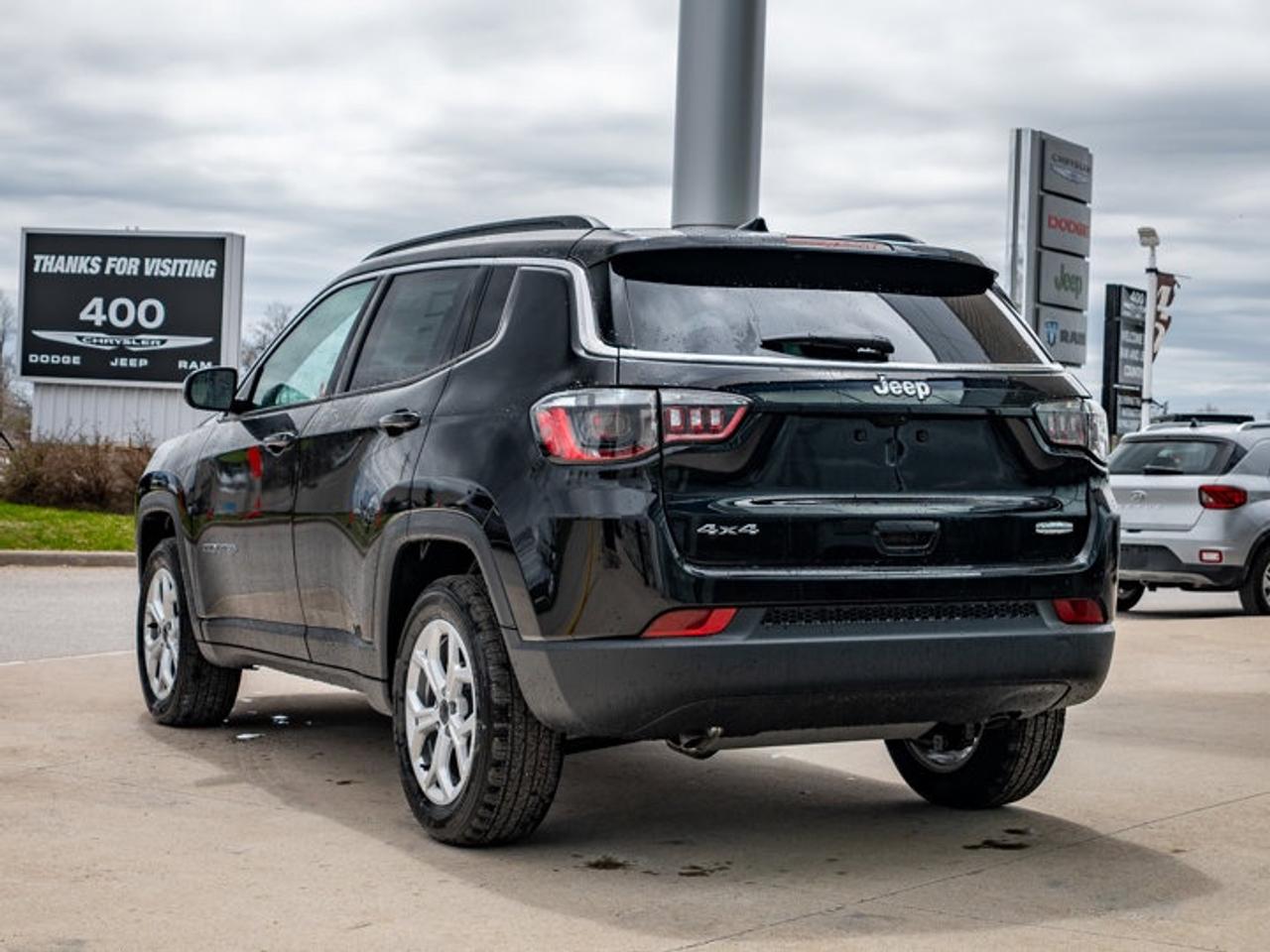 2025 Jeep Compass NORTH Photo4