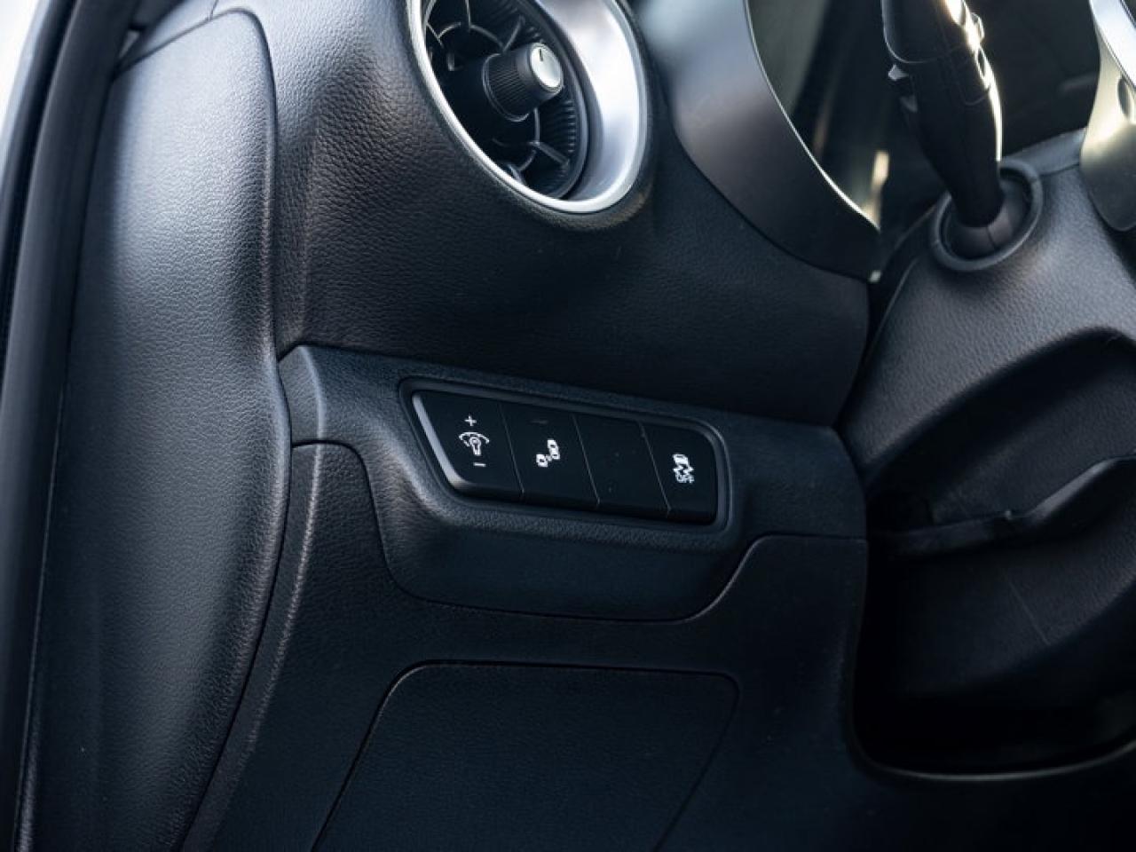 2023 Kia Forte5  Photo