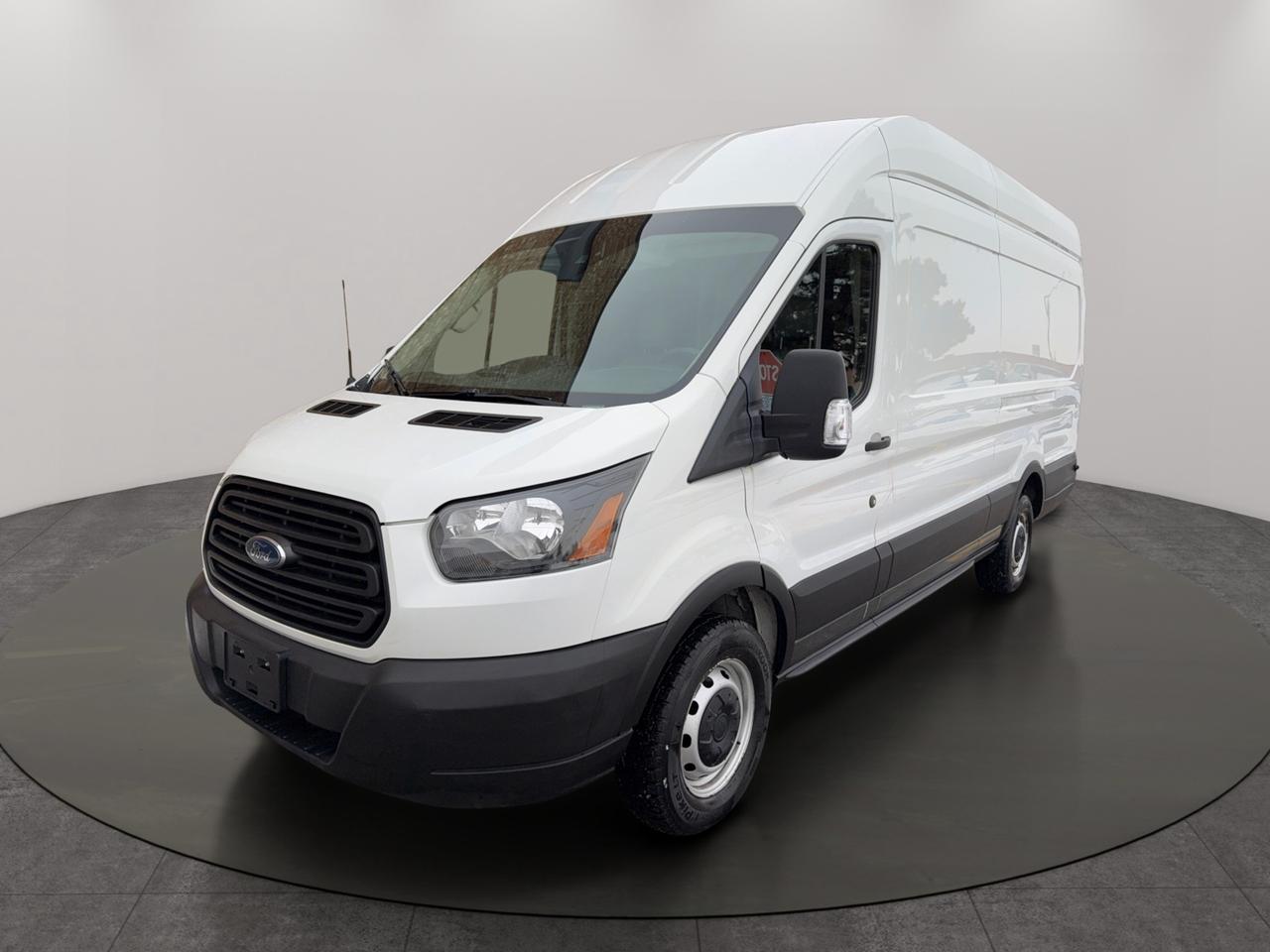 2019 Ford Transit T-250 148" EL Hi Rf 9000 GVWR Sliding RH Dr Photo