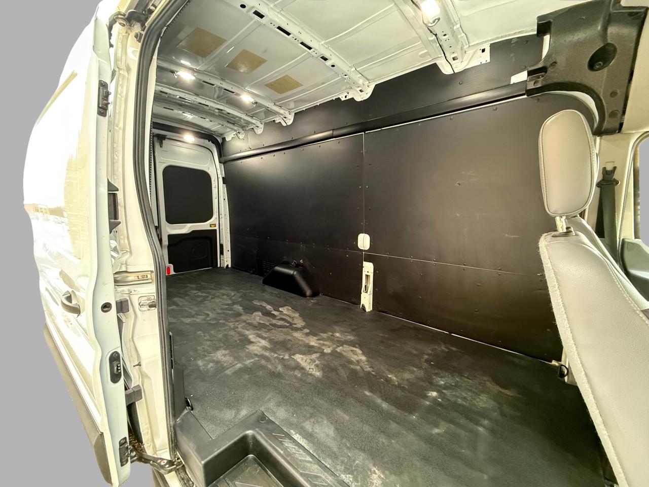 2019 Ford Transit T-250 148" EL Hi Rf 9000 GVWR Sliding RH Dr Photo