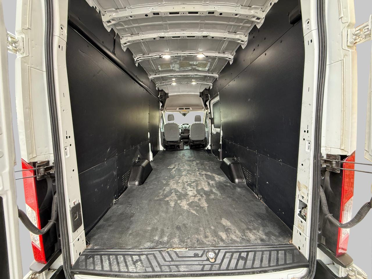 2019 Ford Transit T-250 148" EL Hi Rf 9000 GVWR Sliding RH Dr Photo