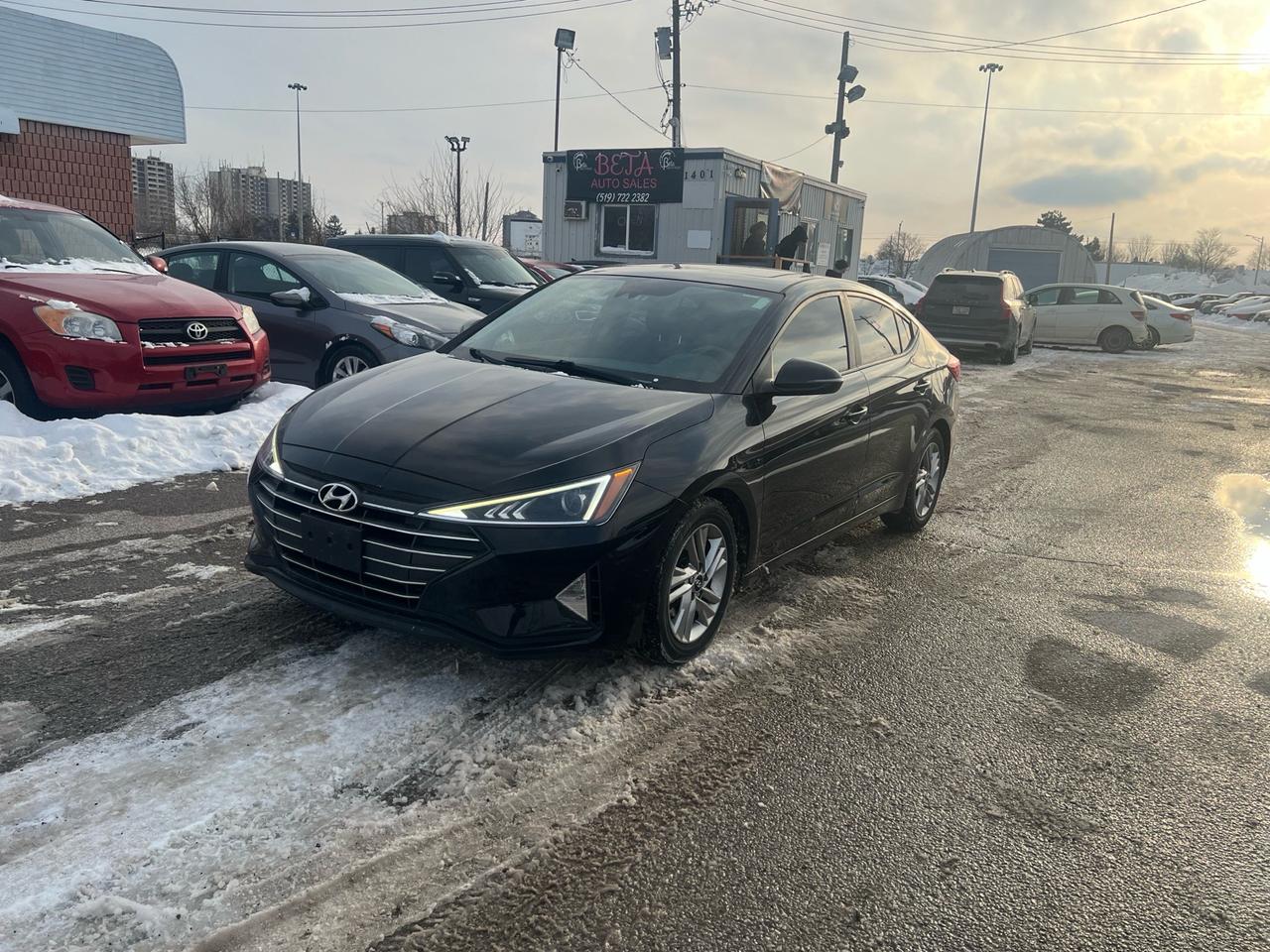 Used 2020 Hyundai Elantra Preferred w/Sun & Safety Package IVT for sale in Kitchener, ON