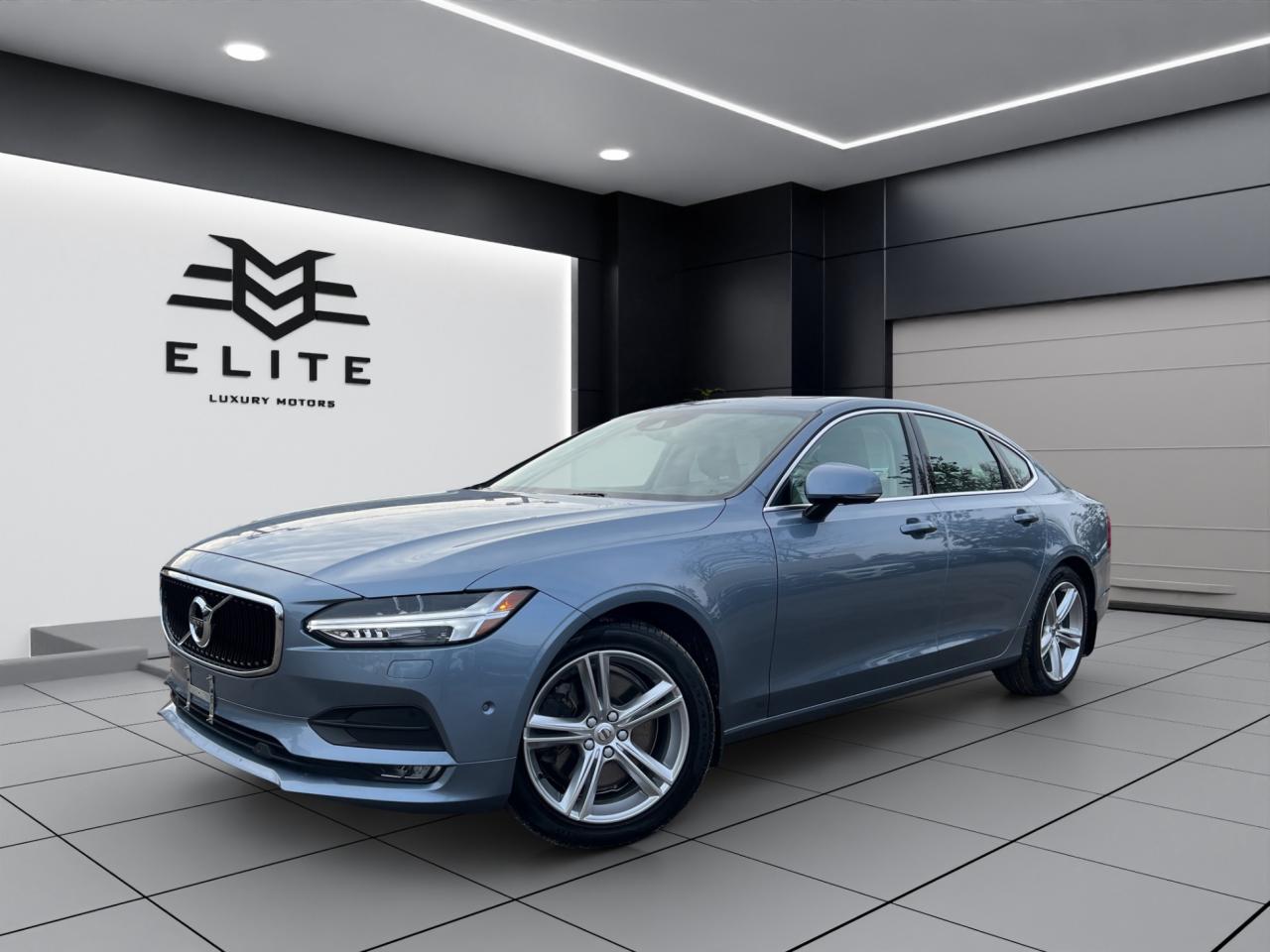2017 Volvo S90 T6 Momentum Pkg - Navigation - Leather - Sunroof !!! Photo2