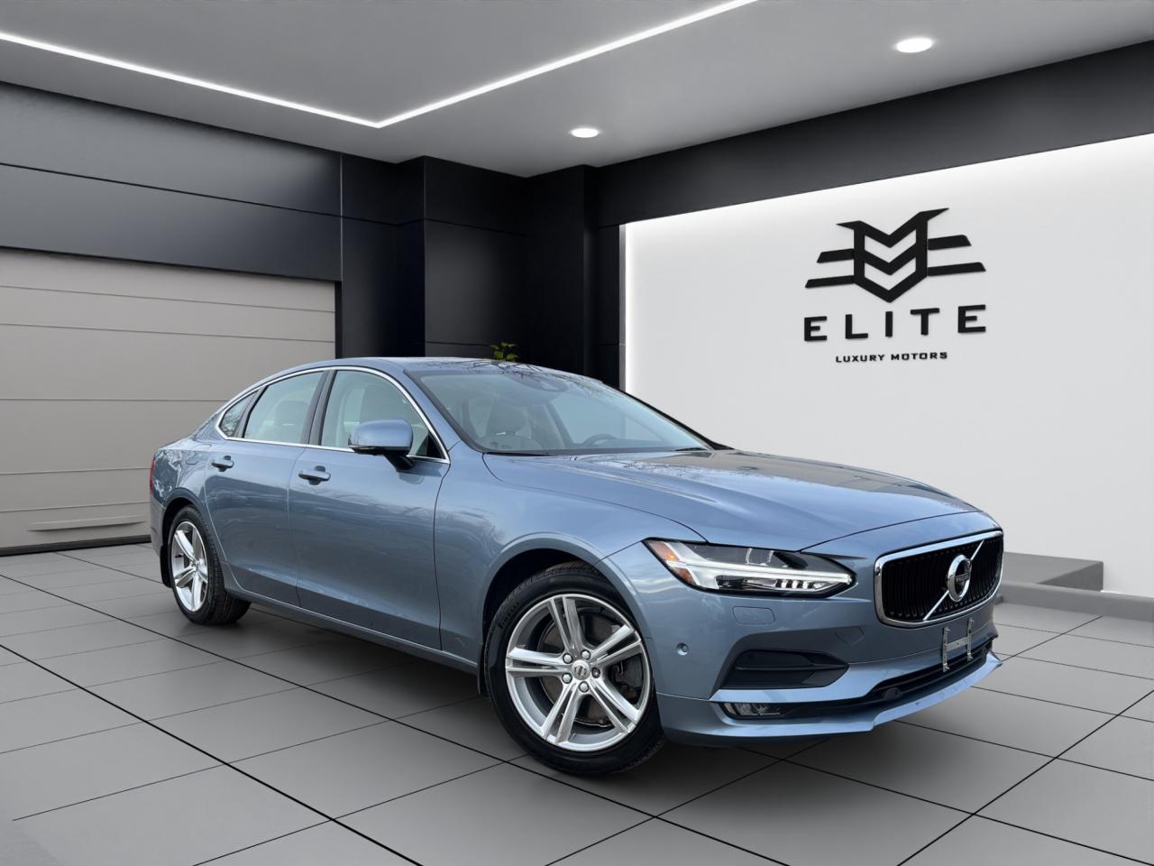 2017 Volvo S90 T6 Momentum Pkg - Navigation - Leather - Sunroof !!! Photo