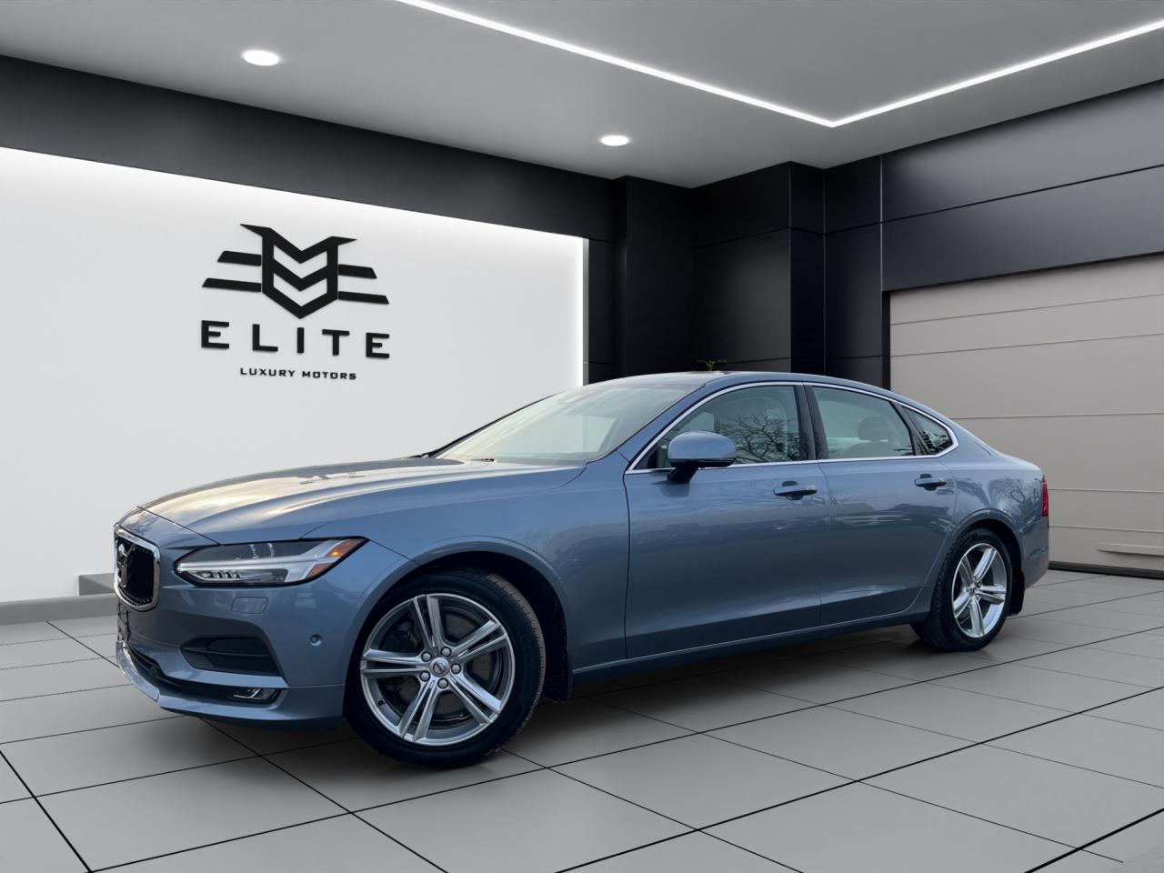 2017 Volvo S90 T6 Momentum Pkg - Navigation - Leather - Sunroof !!! Photo