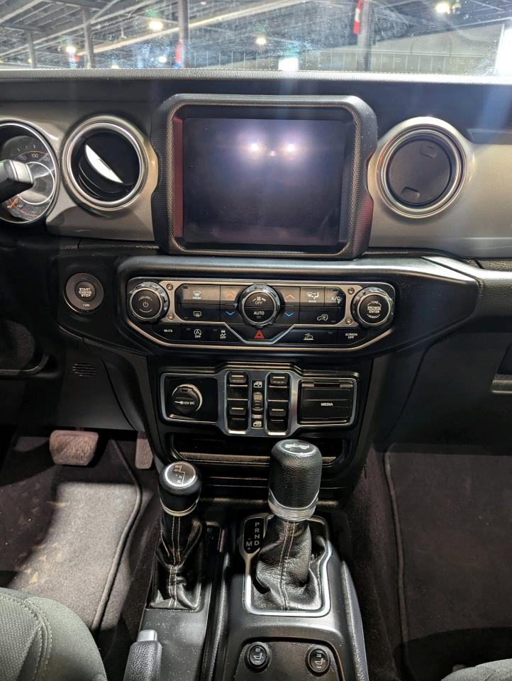 2021 Jeep Wrangler Unlimited Sahara 4X4 Photo