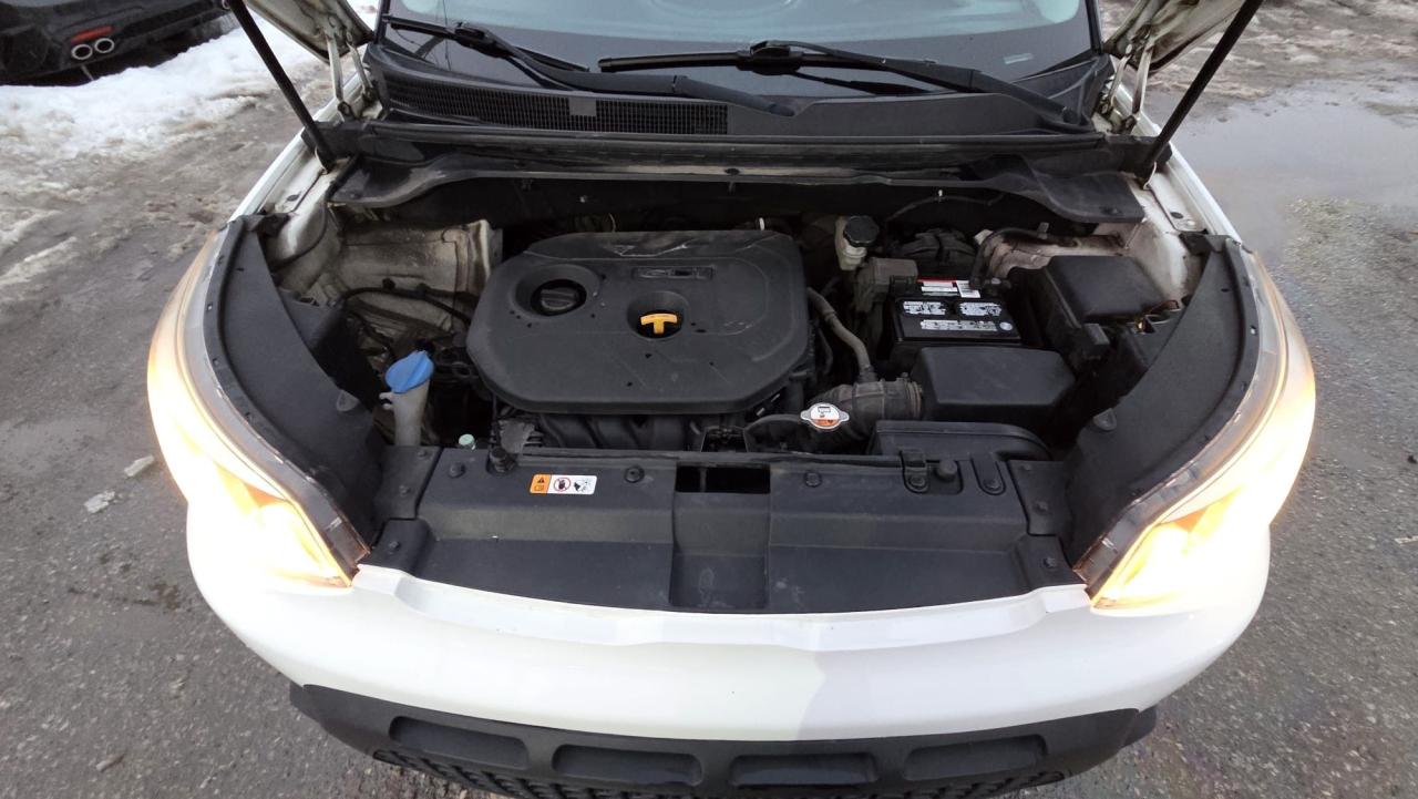 2015 Kia Soul EX, HATCH, AUTO, 4 CYL, ALLOYS, CERTIFIED Photo