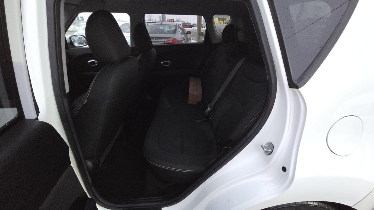 2015 Kia Soul EX, HATCH, AUTO, 4 CYL, ALLOYS, CERTIFIED Photo