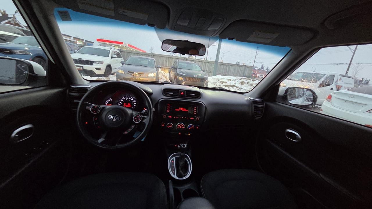 2015 Kia Soul EX, HATCH, AUTO, 4 CYL, ALLOYS, CERTIFIED Photo