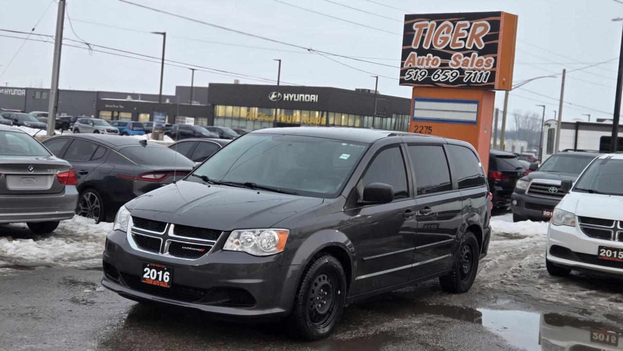 2016 Dodge Grand Caravan MINIVAN, 7 PASSENGER, ONLY 184KMS, CERTIFIED - Photo #1