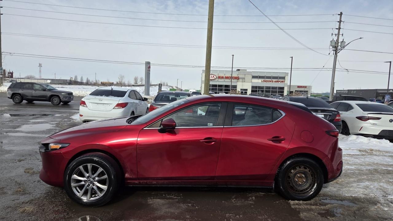 2019 Mazda MAZDA3 GS, ONE OWNER, NO ACCIDENTS, CERTIFIED Photo