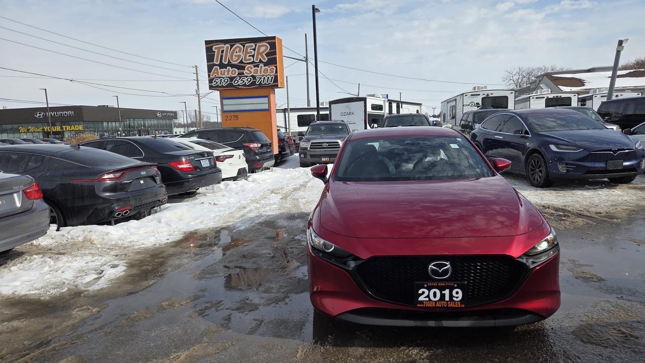 2019 Mazda MAZDA3 GS, ONE OWNER, NO ACCIDENTS, CERTIFIED Photo