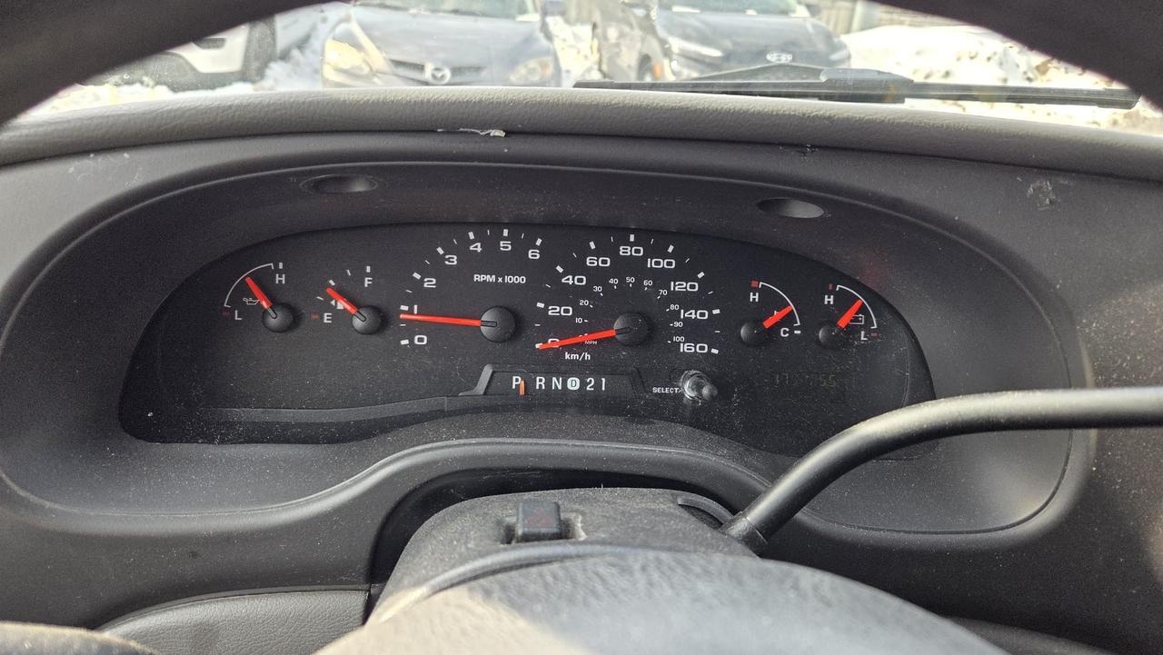 2006 Ford Econoline XL, V8, 5 PASSENGER, CARGO VAN, AS IS SPECIAL Photo