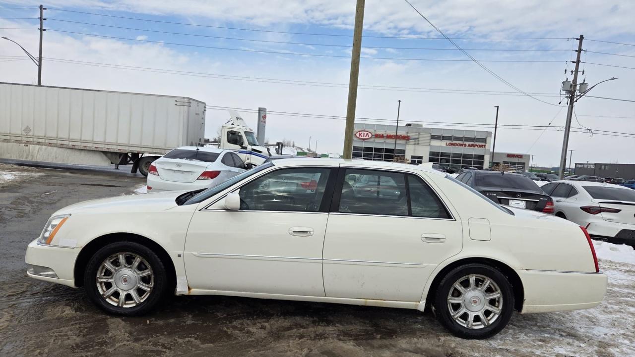 2009 Cadillac DTS V8, RUNS DRIVES GREAT, HAS RUST, AS IS SPECIAL Photo