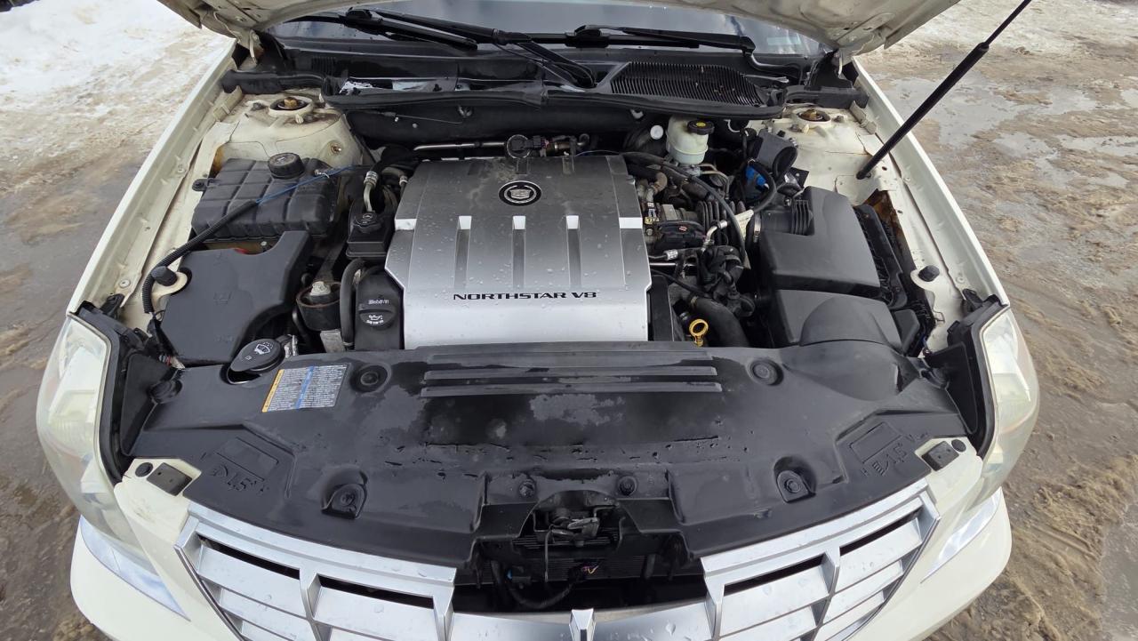 2009 Cadillac DTS V8, RUNS DRIVES GREAT, HAS RUST, AS IS SPECIAL Photo