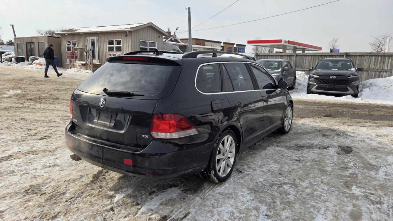 2014 Volkswagen Golf Wagon Comfortline, DIESEL, RUNS DRIVES WELL, AS IS Photo