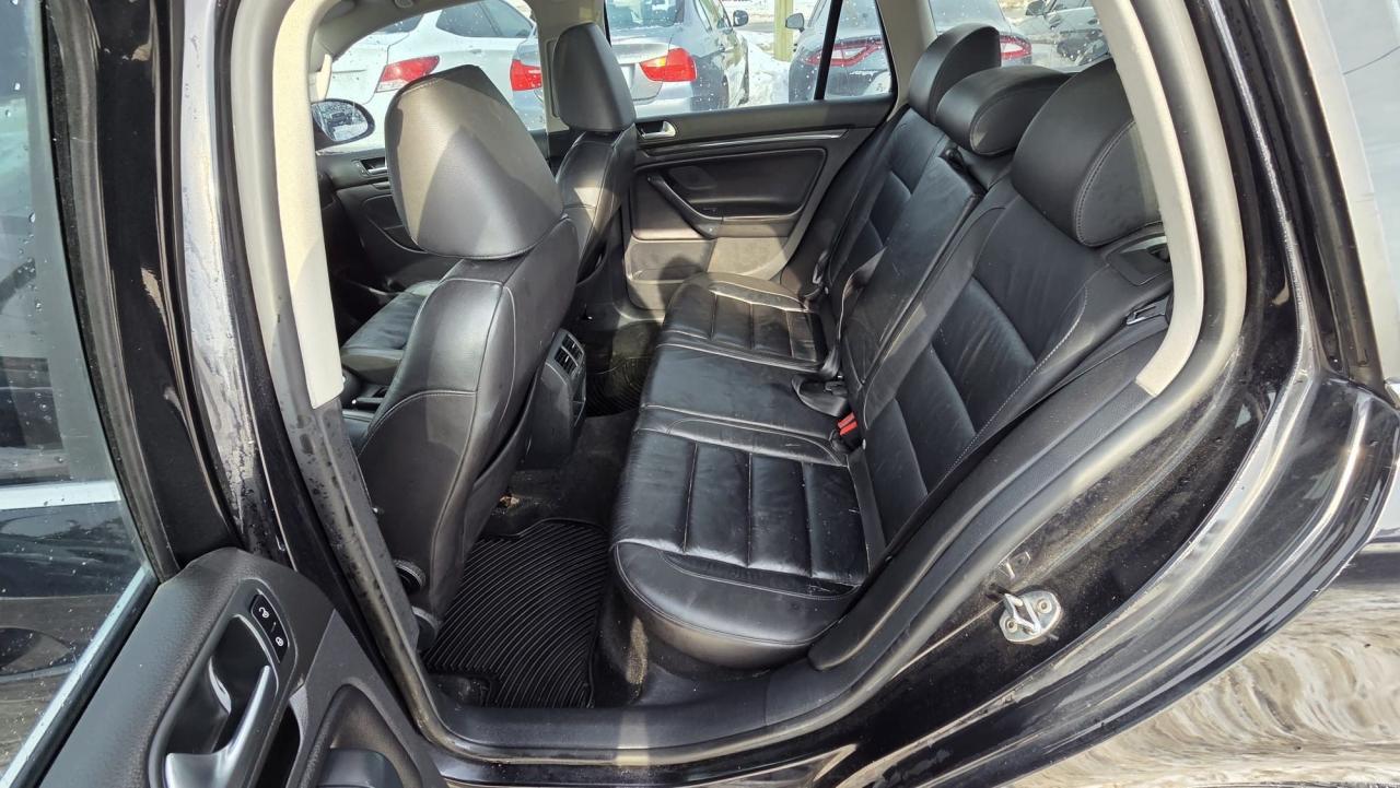 2014 Volkswagen Golf Wagon Comfortline, DIESEL, RUNS DRIVES WELL, AS IS Photo