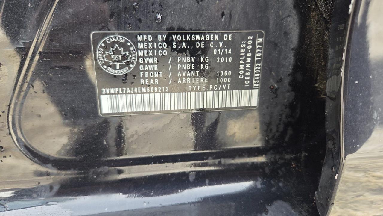 2014 Volkswagen Golf Wagon Comfortline, DIESEL, RUNS DRIVES WELL, AS IS Photo