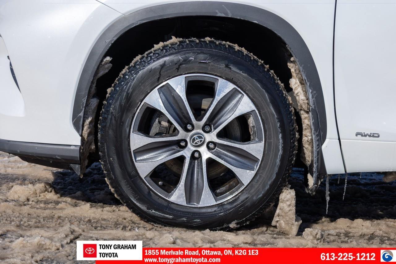 2023 Toyota Highlander HYBRID XLE Photo