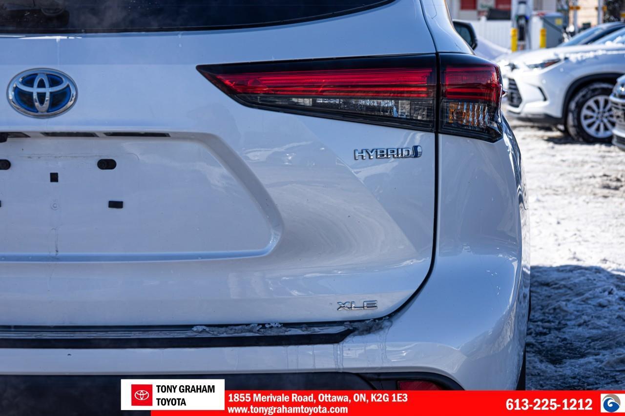2023 Toyota Highlander HYBRID XLE Photo