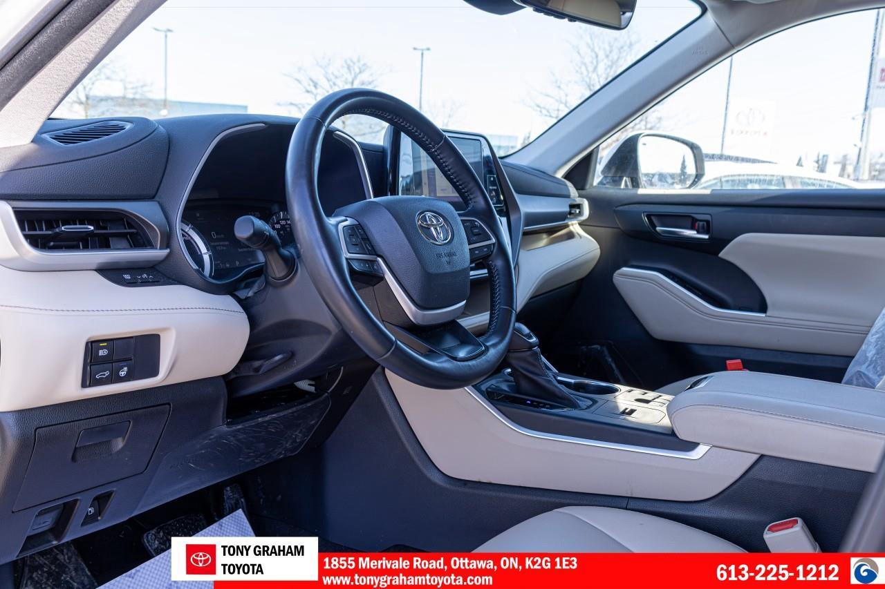 2023 Toyota Highlander HYBRID XLE Photo