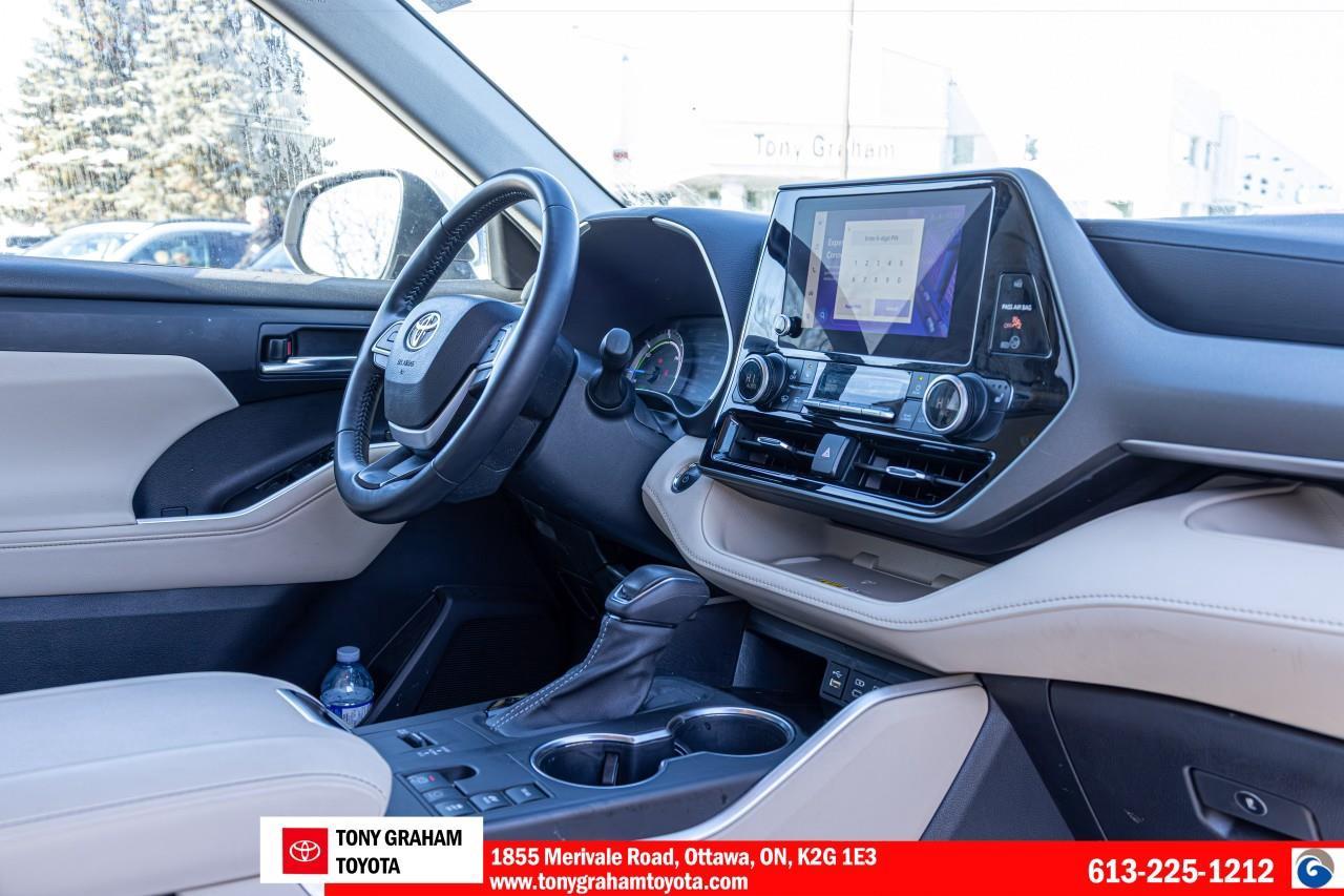 2023 Toyota Highlander HYBRID XLE Photo